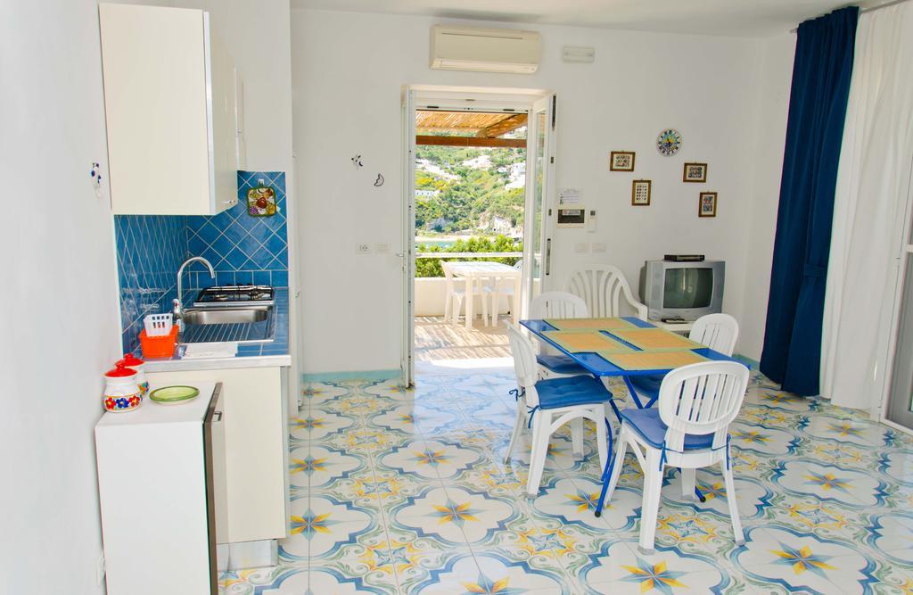 Sunset Village Πόντσα Δωμάτιο φωτογραφία