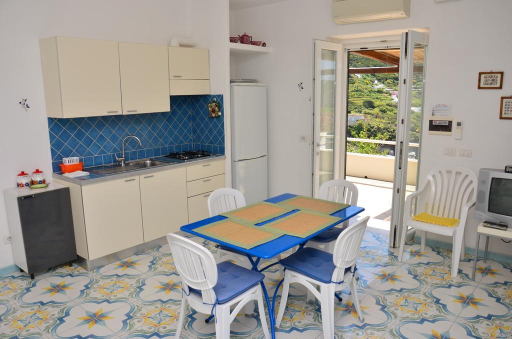 Sunset Village Πόντσα Δωμάτιο φωτογραφία