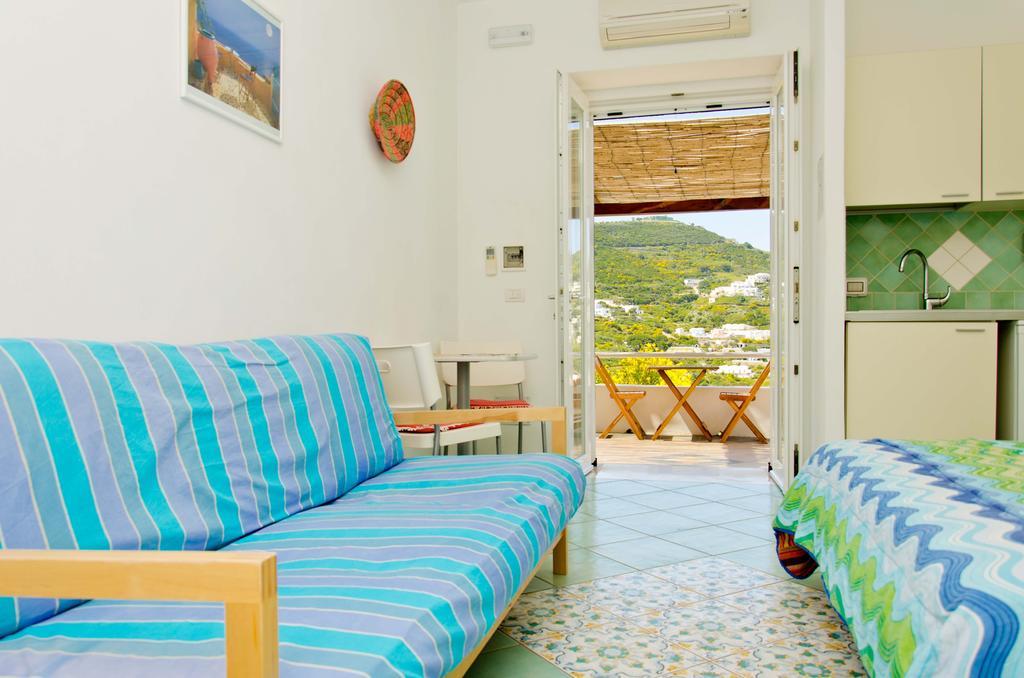 Sunset Village Πόντσα Δωμάτιο φωτογραφία